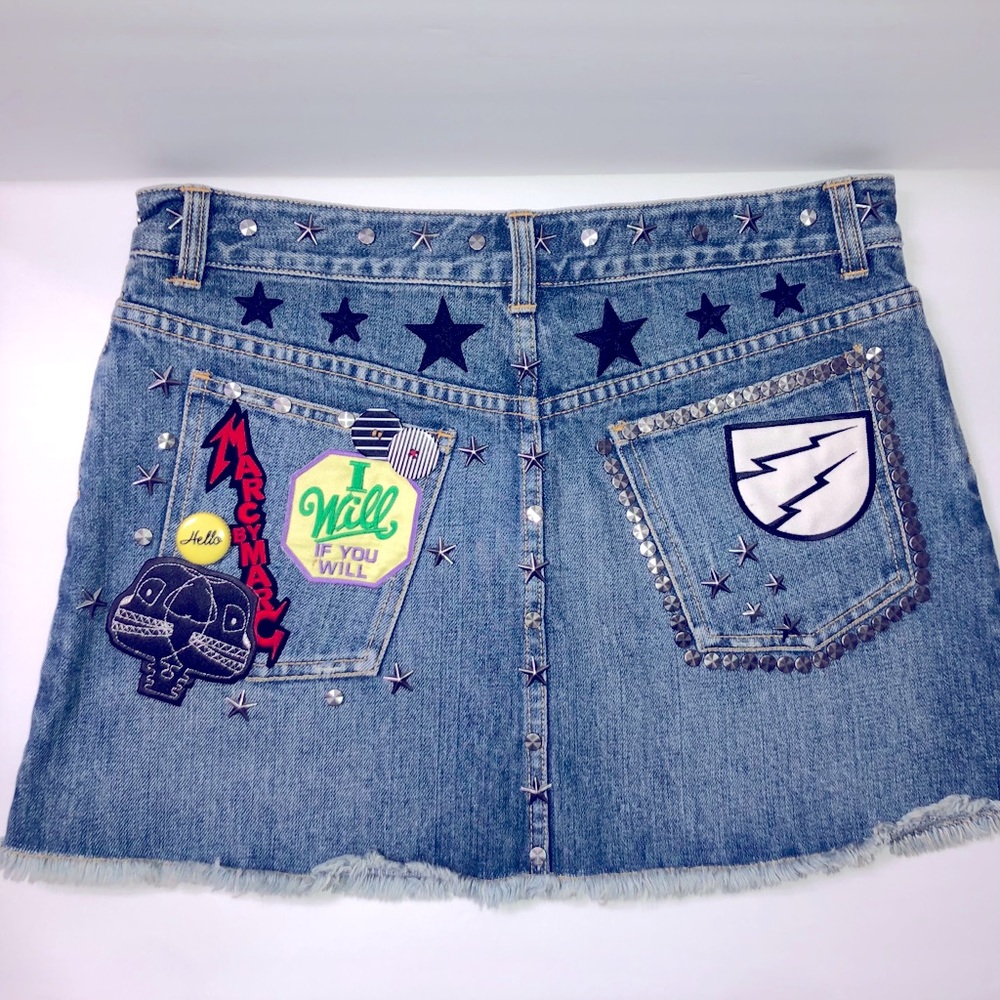 MARC JACOBS MINI  DISTRESSED DENIM SKIRT